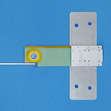 同芯2重Jコイル（t=2mm）とH検出用プローブ（t=2mm以下）